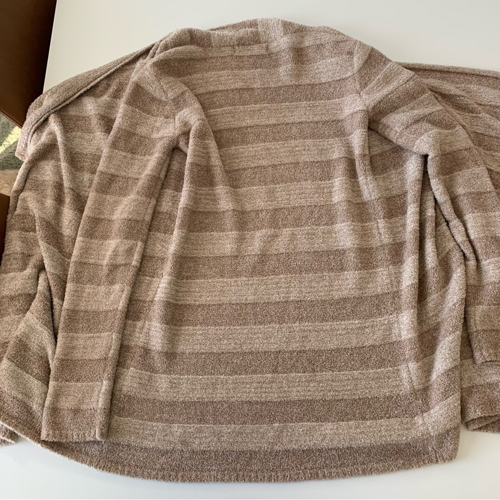 Barefoot dreams bamboo chic lite tan stripe sweater cardigan size S/M - Picture 3 of 7